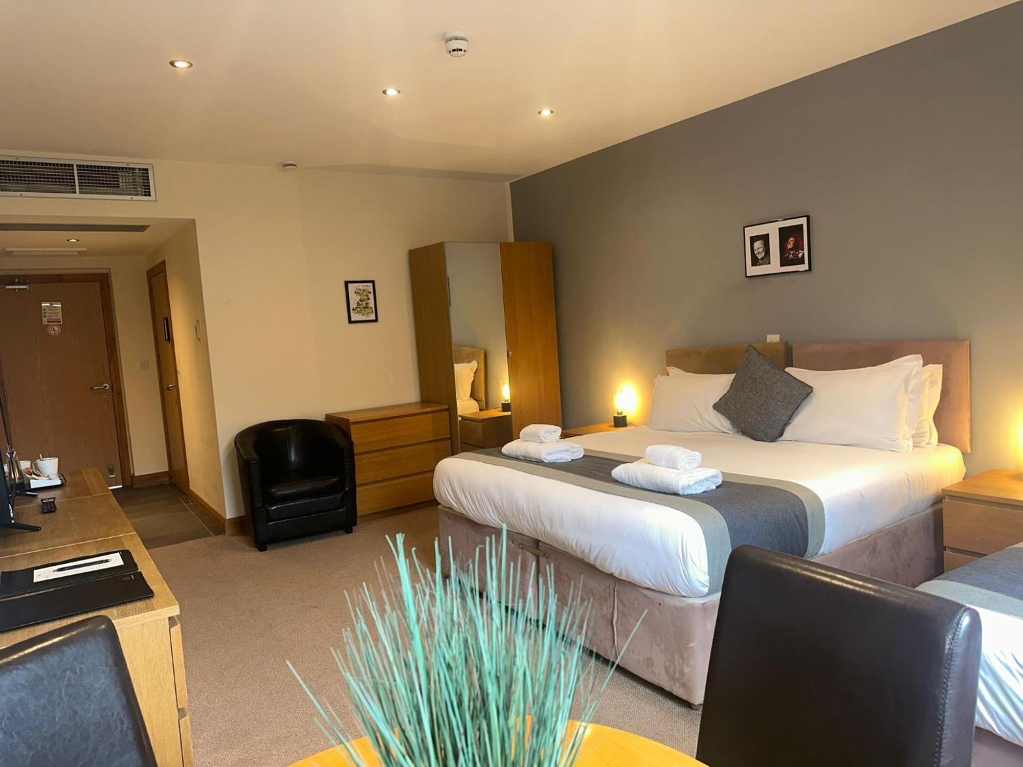 Afan Lodge Port Talbot Esterno foto