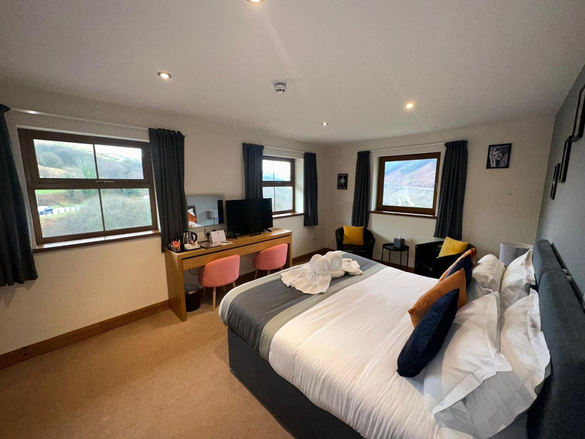 Afan Lodge Port Talbot Esterno foto